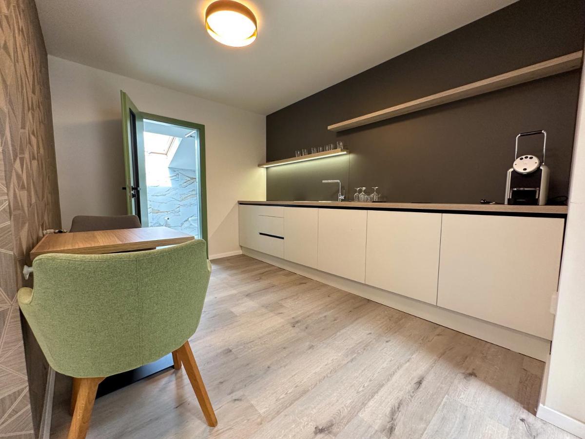 Milia Wine & Event Resort Dunajský Klátov Exteriör bild